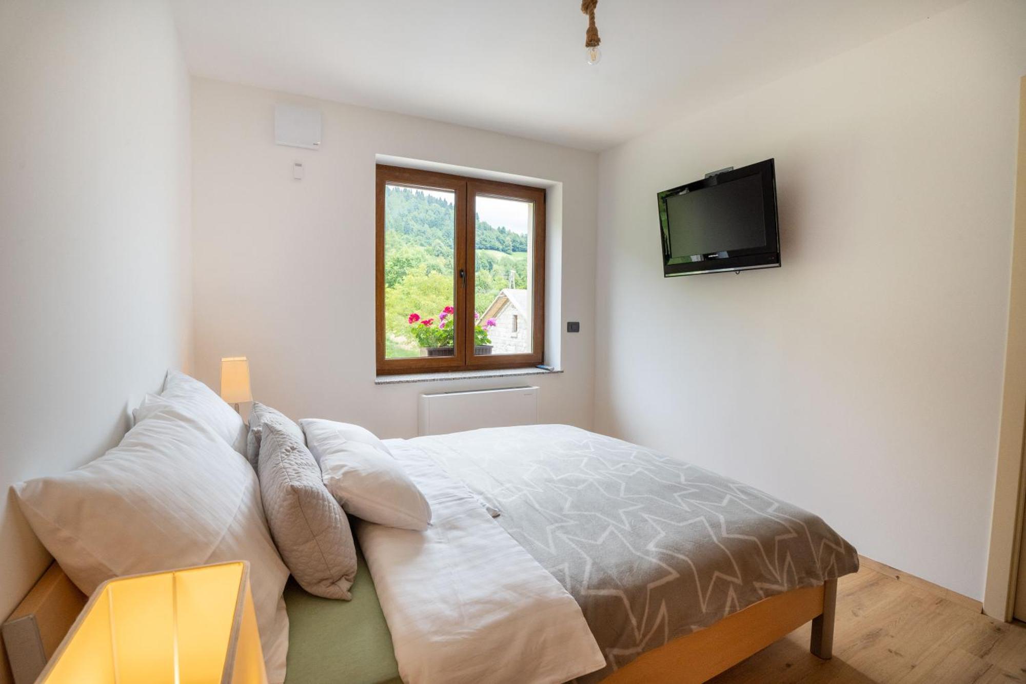 Aparthotel Hom At Vintgar Zgornje Gorje Exterior photo